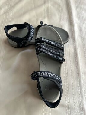 Viakix Napali Women's Strappy Sandals in Blue and Gray